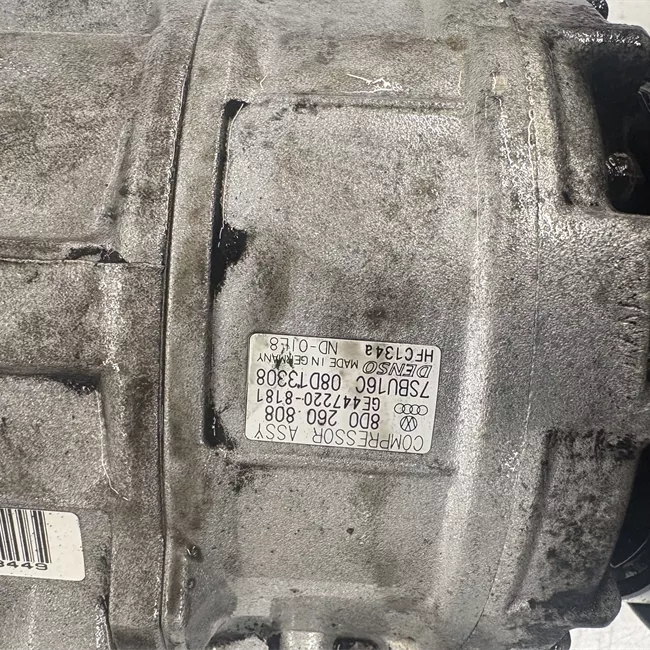 Compressore aria condizionata rotazionale