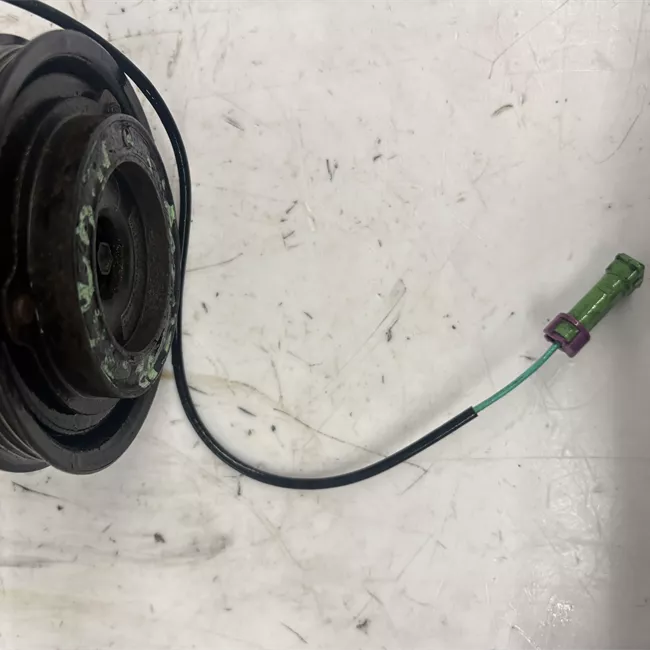 Compressore aria condizionata rotazionale