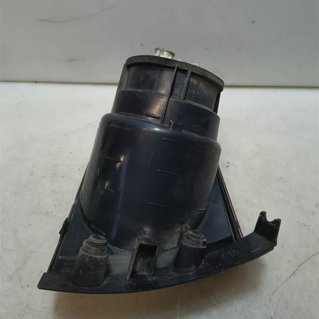 Fanale posteriore destro Nero