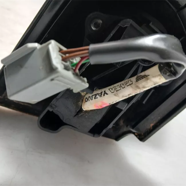 Retrovisore esterno regolazione elettrica destro Termico con fanalino laterale - ST