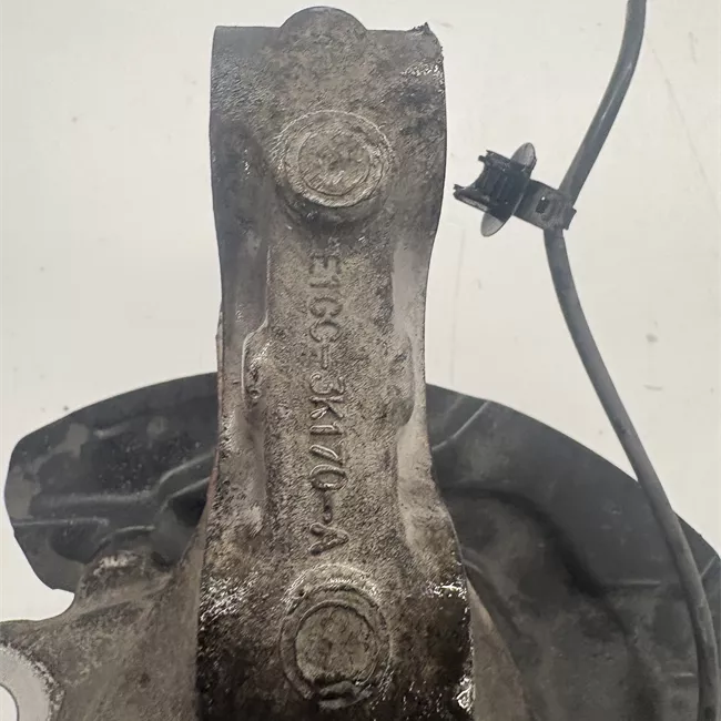 Montante sospensione anteriore destro