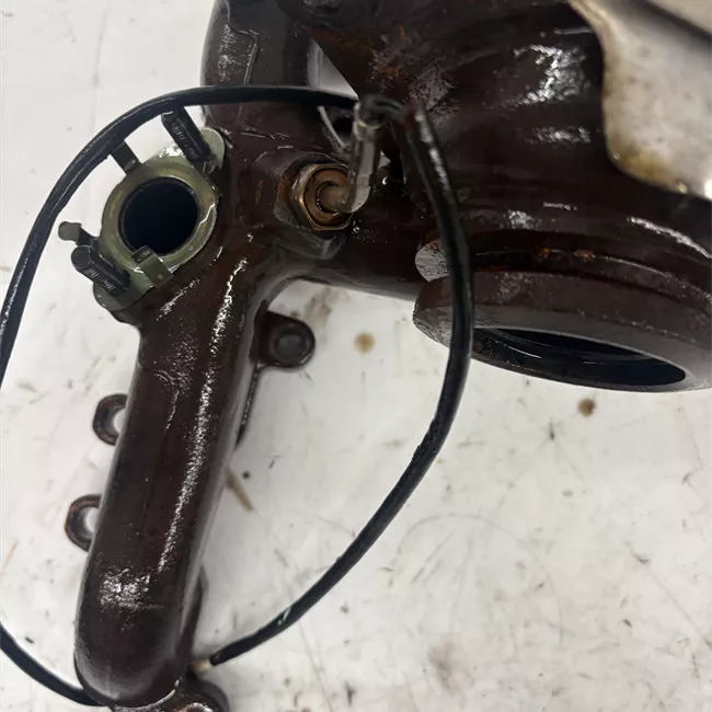 Turbocompressore con collettore scarico