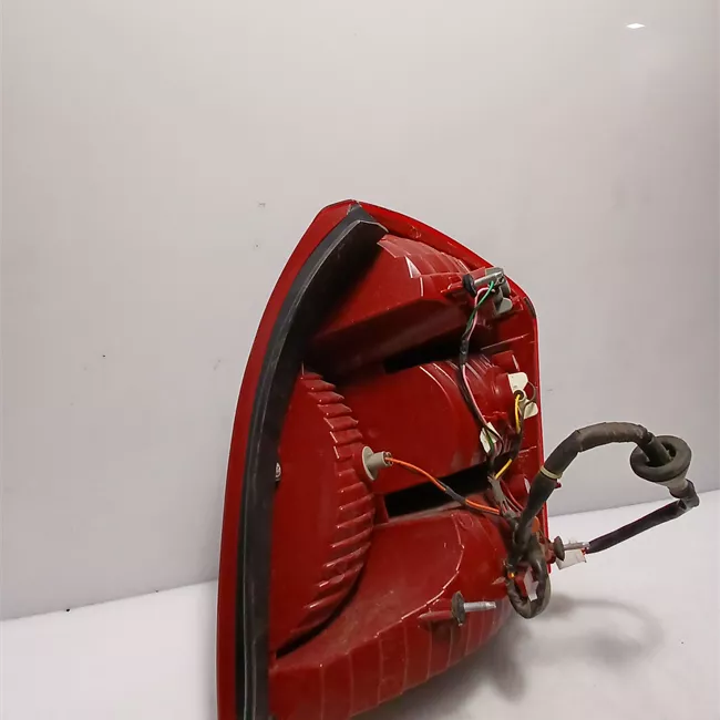 Fanale posteriore sinistro