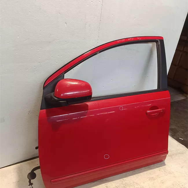 Porta anteriore sinistra
