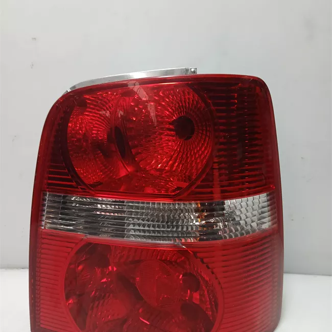 Fanale posteriore destro rosso