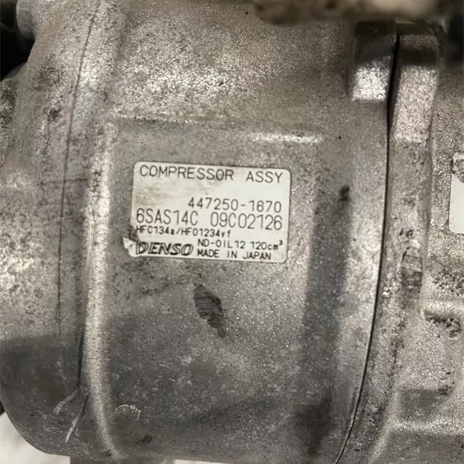 Compressore aria condizionata con giunto elettromagnetico