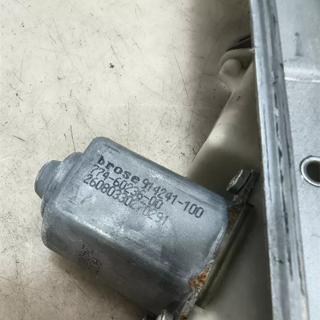 Alzacristallo elettrico porta anteriore destro con motorino