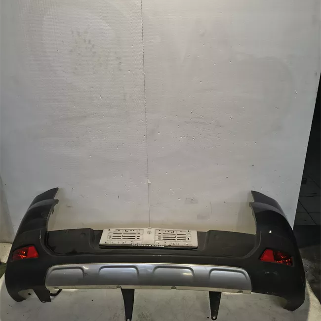 Paraurti posteriore con sensore parcheggio Nero