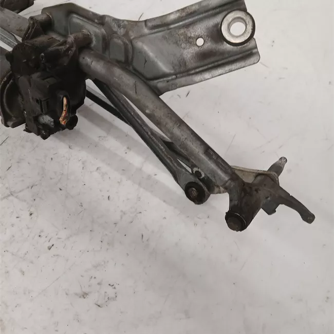 Meccanismo tergiparabrezza con motorino