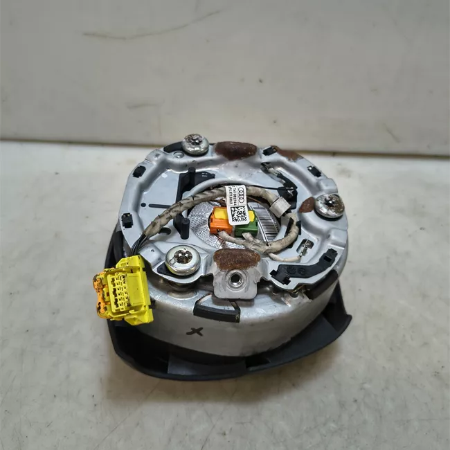 Dispositivo airbag lato guida