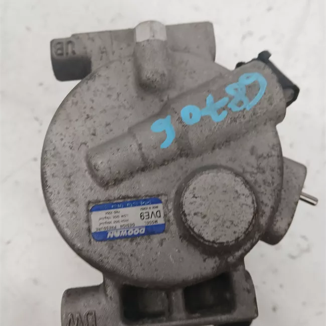 Compressore aria condizionata con controllo esterno
