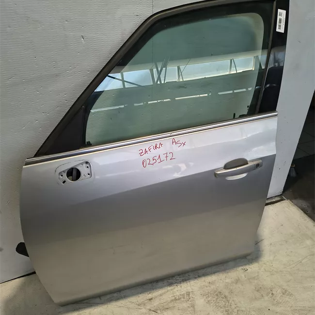 Porta anteriore sinistra