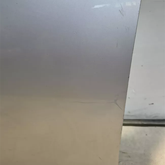 Porta anteriore sinistra