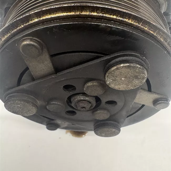 Compressore aria condizionata
