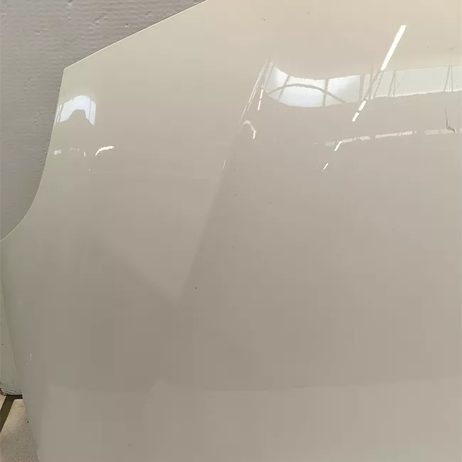 Cofano anteriore