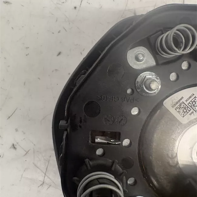 Dispositivo airbag lato guida