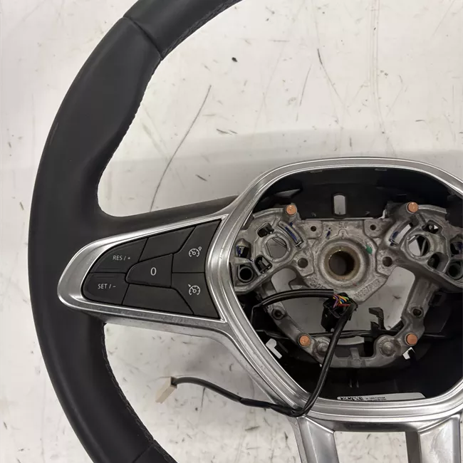 Volante con controllo e limitatore velocità
