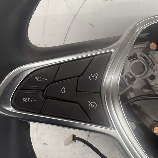 Volante con controllo e limitatore velocità