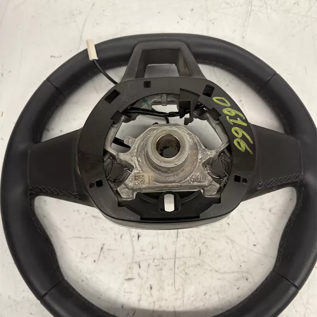 Volante con controllo e limitatore velocità