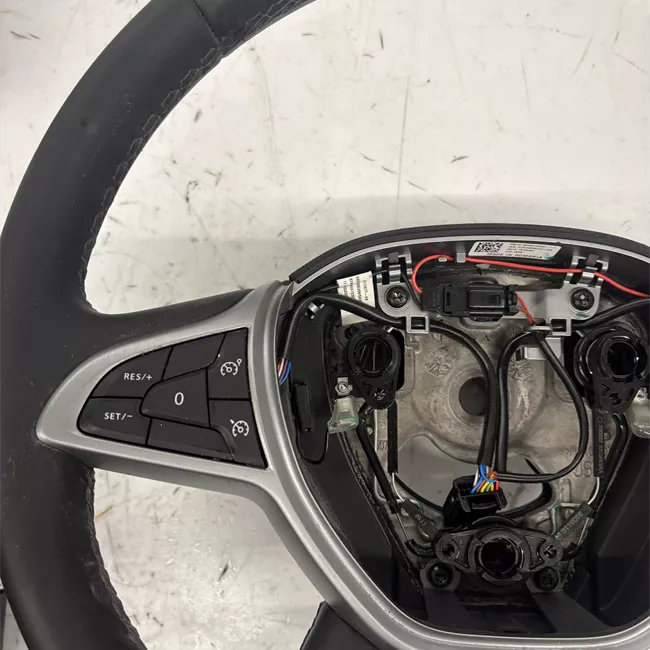 Volante regolazione automatico e sistema limi.velocità