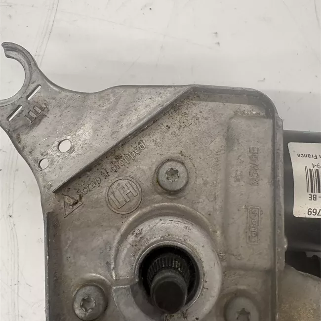 Motorino tergiparabrezza sinistro