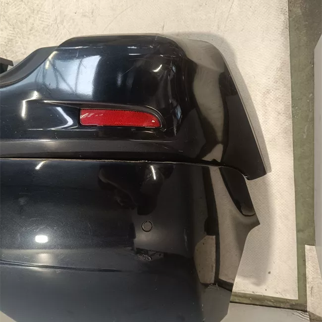 Paraurti posteriore superiore con sensore parcheggio