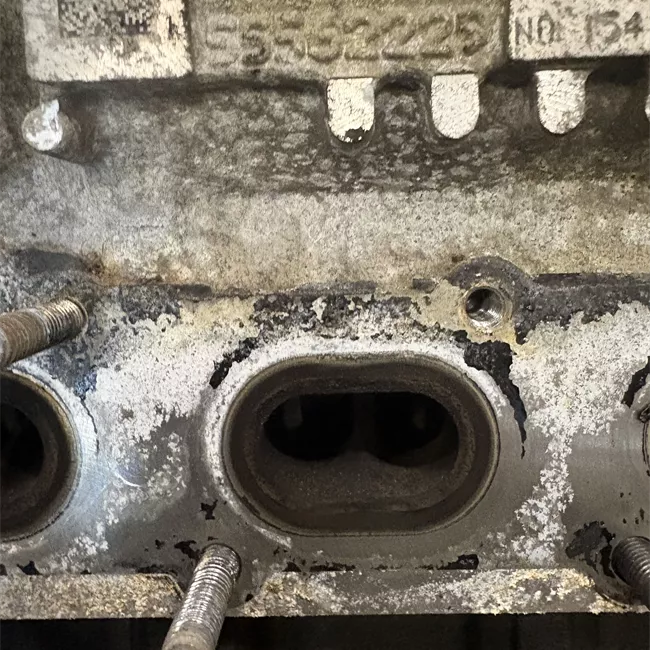Motore semicompleto rotazionale
