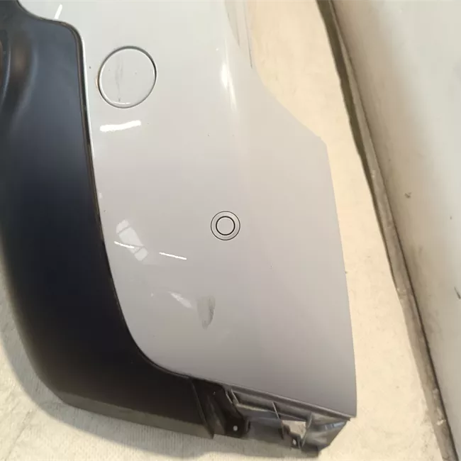 Paraurti posteriore con sensori parcheggio primer