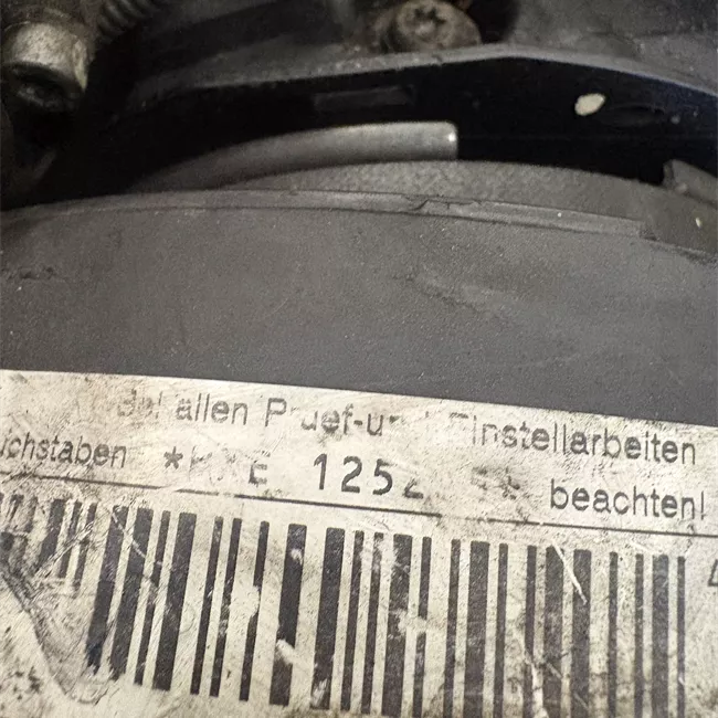 Motore semicompleto rotazionale