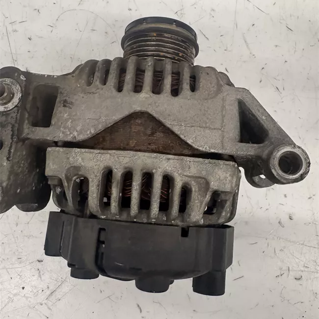 Alternatore rotazionale ione
