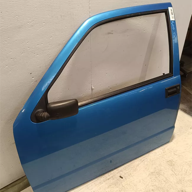Porta anteriore sinistra