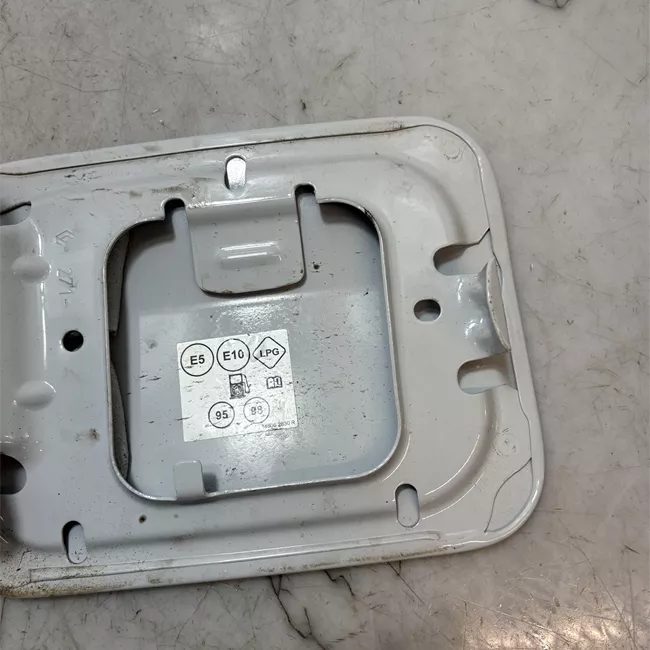Sportello carburante