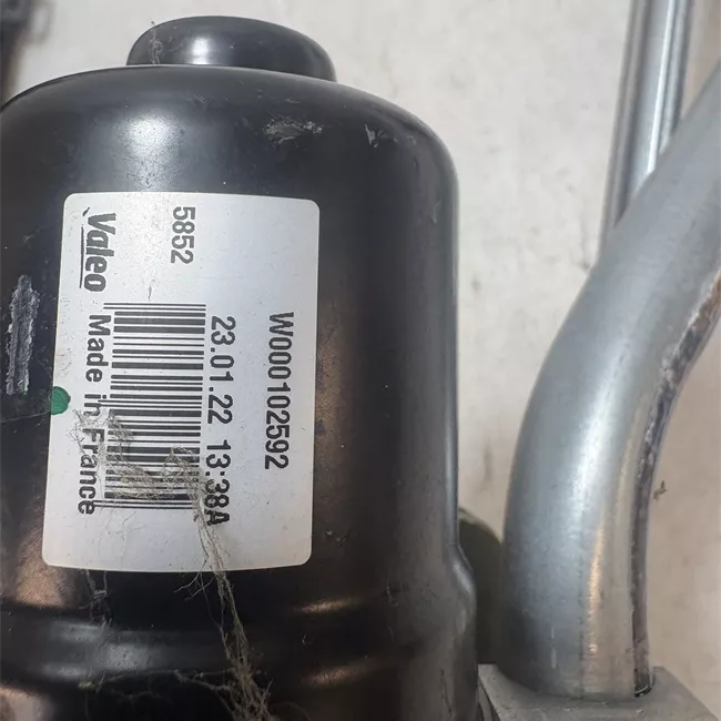 Meccanismo tergiparabrezza con motorino
