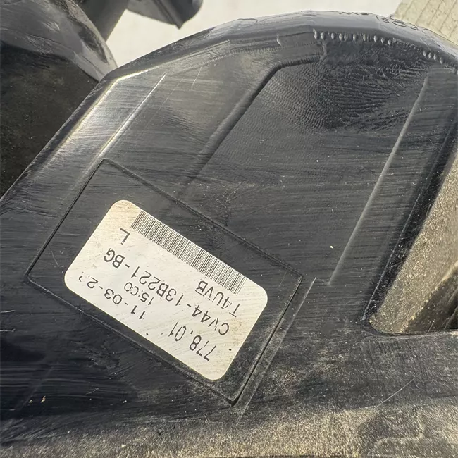 Fanalino anteriore sinistro