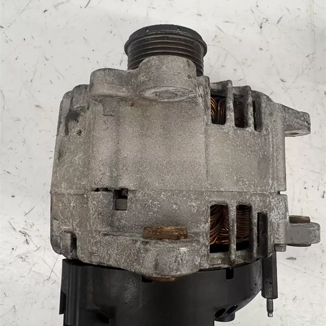 Alternatore rotazionale VALEO 140Amp