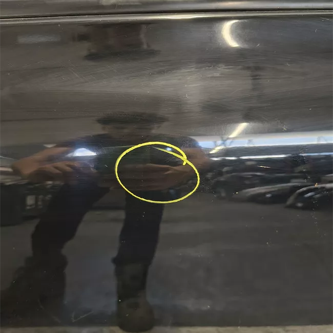 Porta anteriore sinistra