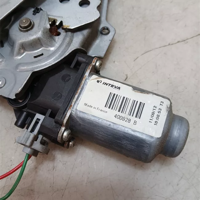 Alzacristallo elettrico porta posteriore sinistro con motorino