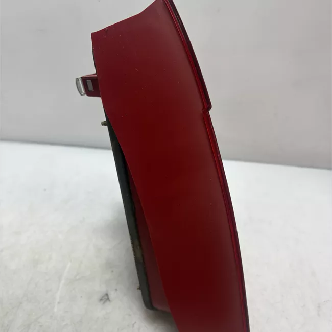 Fanale posteriore destro