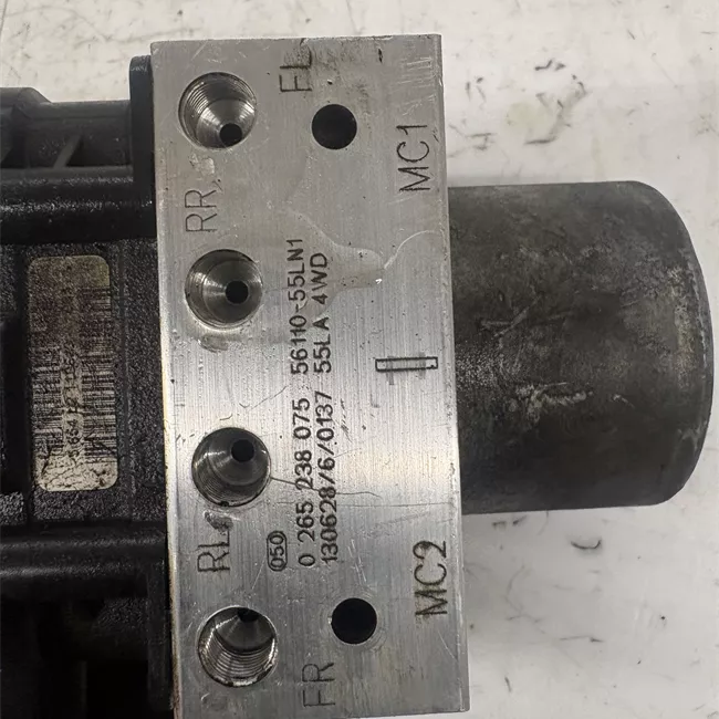Aggregato ABS 4WD senza ESP Tipo 3