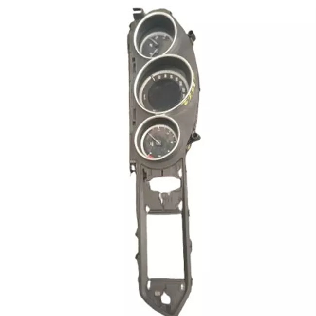 Quadro strumenti completo con volante multifunz 12 tasti