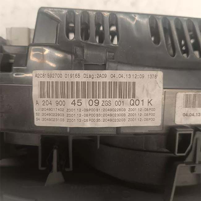 Quadro strumenti completo con volante multifunz 12 tasti