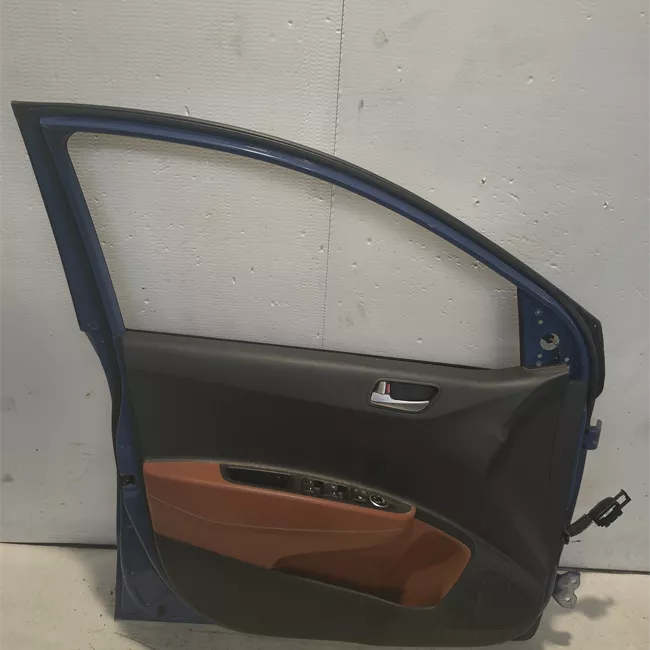 Porta anteriore sinistra