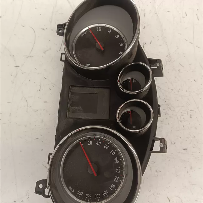 Quadro strumenti completo nero