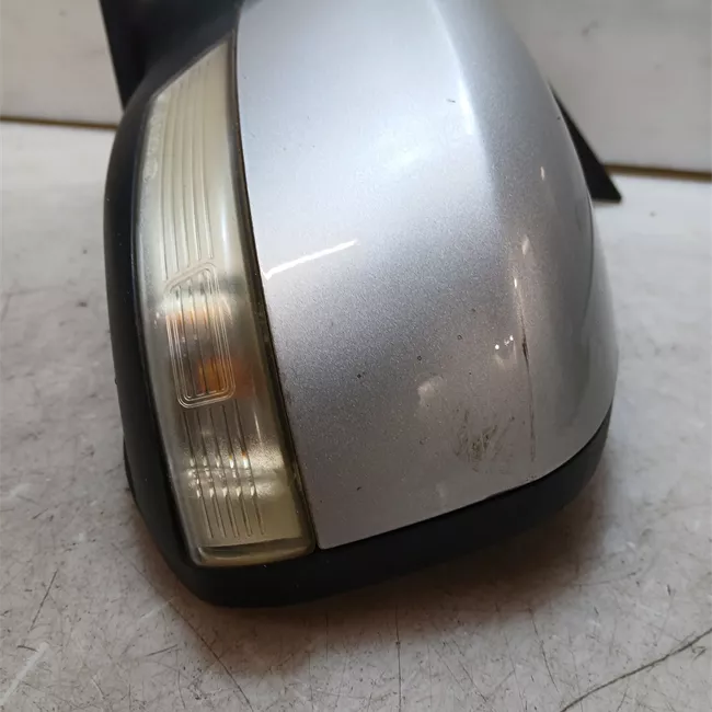 Retrovisore esterno regolazione elettrica sinistro con luce orientamento