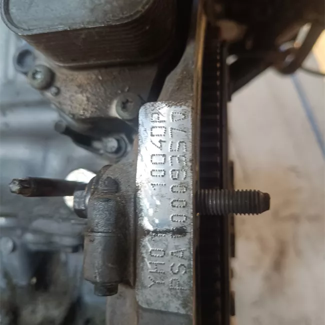 Motore semicompleto