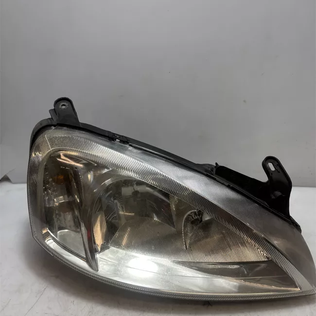 Proiettore destro t. 64000001>