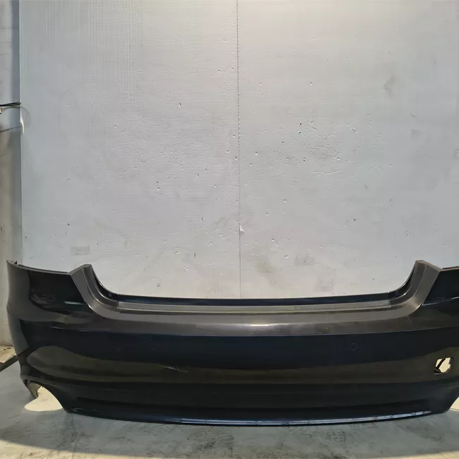 Paraurti posteriore con sensore parcheggio Primer