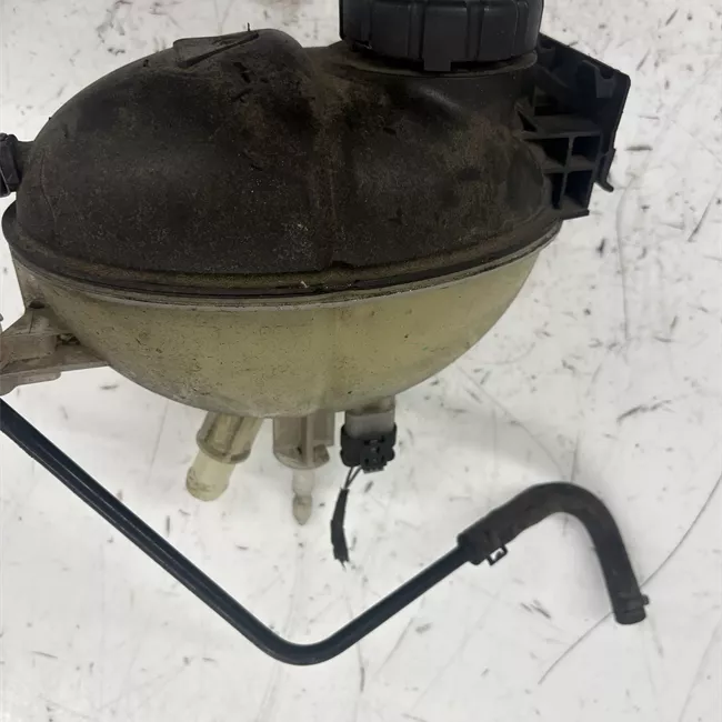 Vaschetta compensazione radiatore