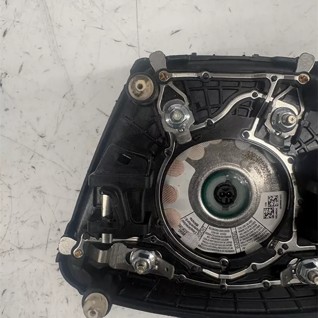 Dispositivo airbag lato guida
