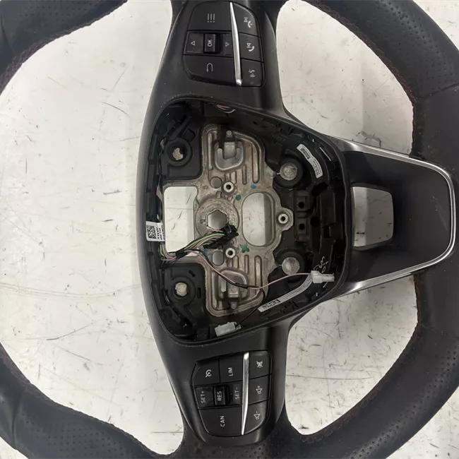 Volante Sport controllo velocità adattivo